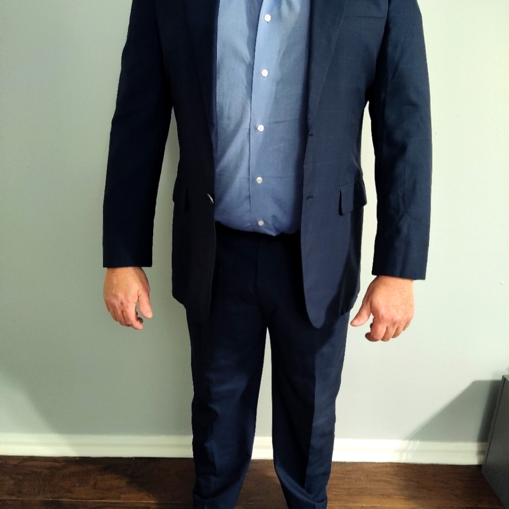 Belvest Made in Italy, 40r  Suit